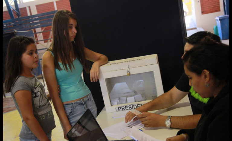 ¿A qué se debió la baja participación del campo y los jóvenes en primarias?