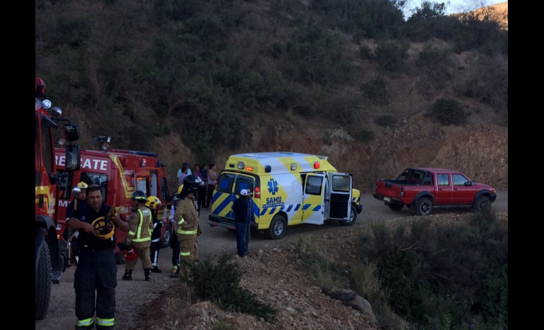 Joven fallece tras volvar en camioneta