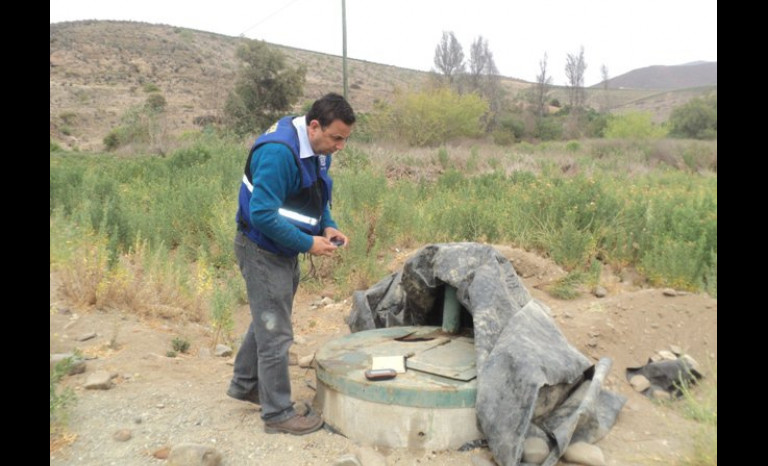 Denuncian que empresa estaría extrayendo agua de forma ilegal