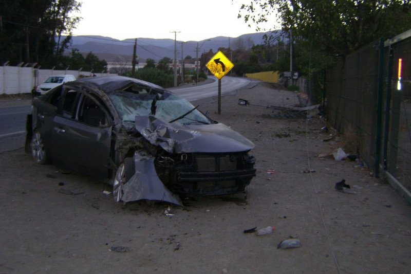 Intentan dar con el paradero de conductor que se dio  a la fuga tras accidente