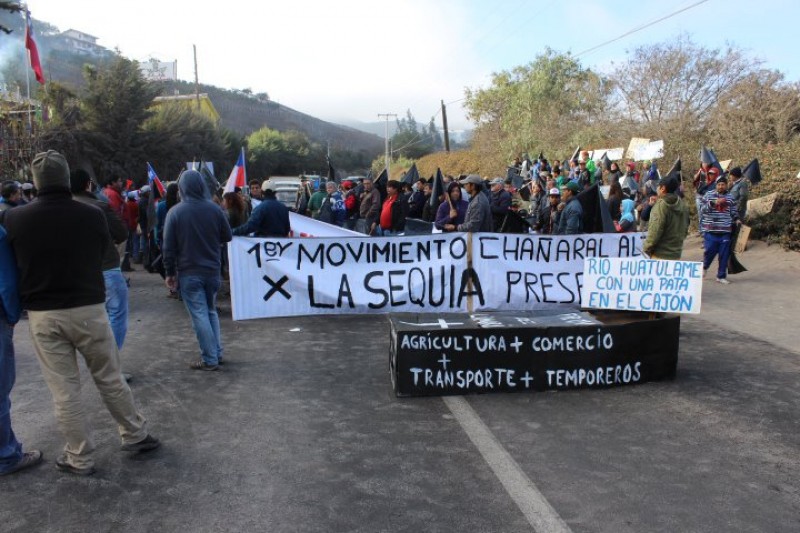 Gremios y agricultores de Monte Patria y Ovalle se toman la carretera por crisis económica