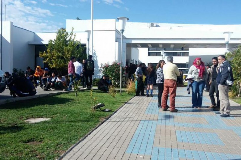 Estudiante muere tras ser apuñalado en Monte Patria