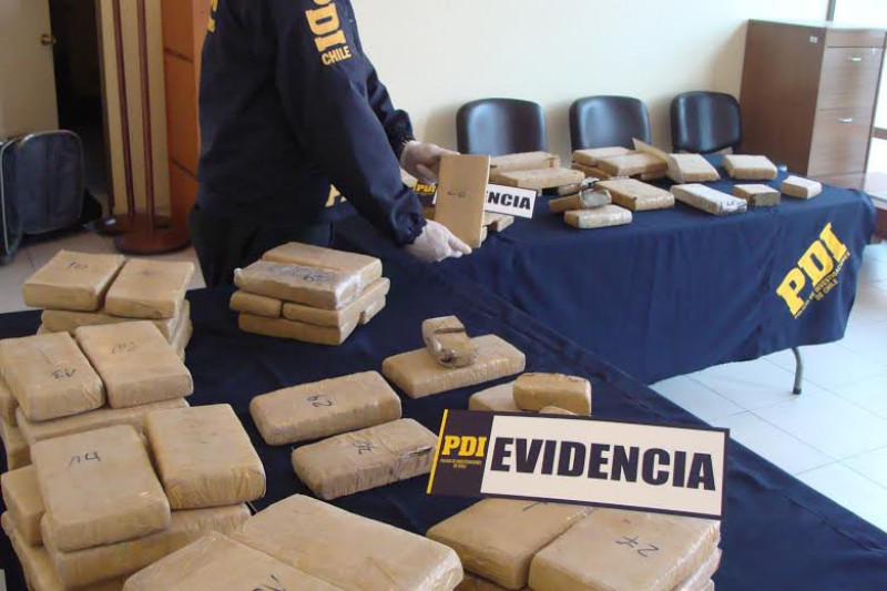 Hasta 15 años de cárcel arriesga  banda que vendía droga a santiaguinos