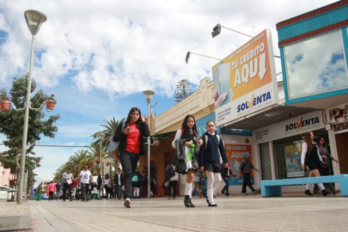 Ovalle 185 años: Niños juegan a imaginar lo  que sería la ciudad del futuro