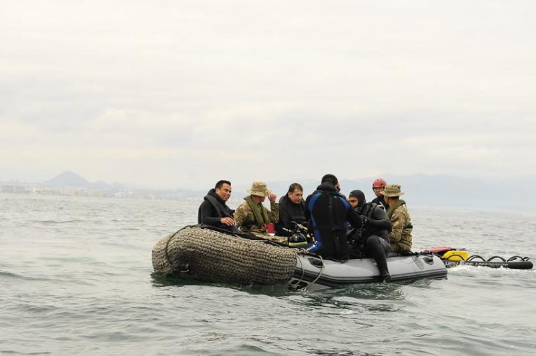 Realizan funeral simbólico del joven extraviado en caleta San Pedro