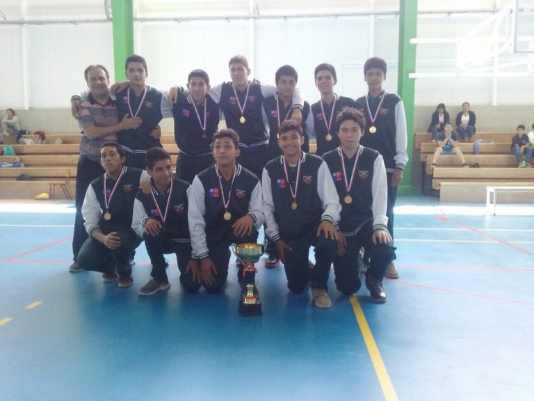 Escuela de Básquetbol Limarí celebra título en campeonato por invitación