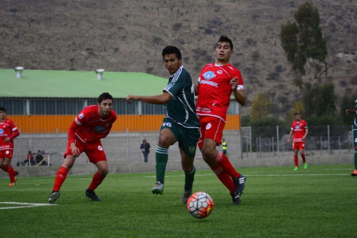 Plantel de Deportes Ovalle sufre con sueldos impagos