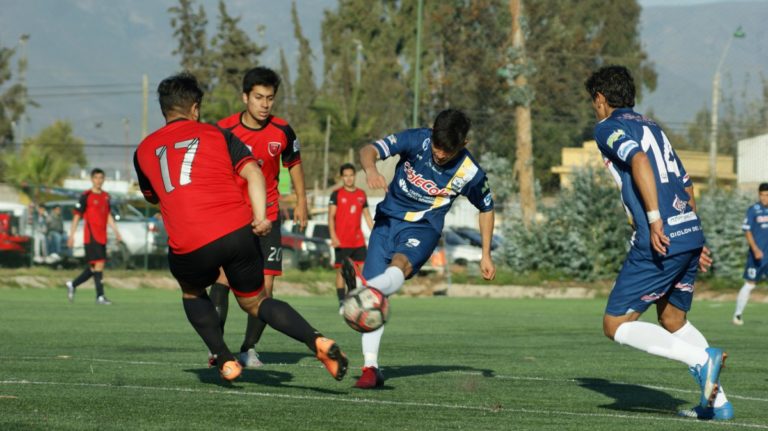 El ‘ciclón’ buscará recomponer heridas ante Escuela de Fútbol Macul