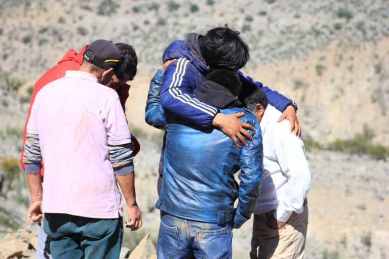 Psicólogos entregan guía para enfrentar el trauma post terremoto