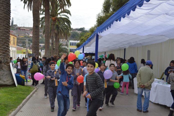 Exitosa Feria de la Niñez y Adolescencia en la capital de Limarí