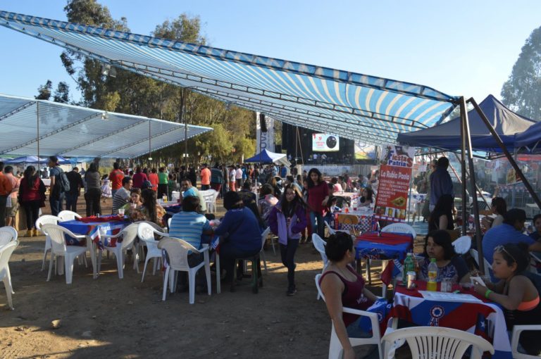 Los Peñones recibe a los primeros comensales 