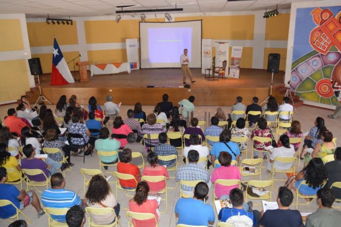 Realizan seminario “Al turista con cariño”con miras al verano en la provincia de Limarí