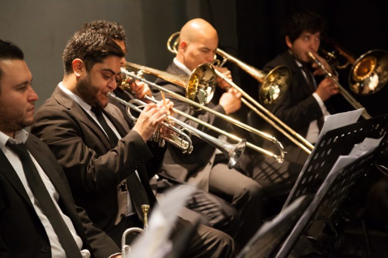 Orquesta Sinfónica ULS y el maestro Alejandro Bianchi preparan concierto  en Ovalle