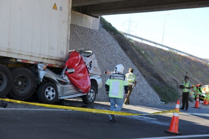 Perito santiaguino concurre a realizar diligencias investigativas sobre fatal  accidente que terminó con vidas de familia