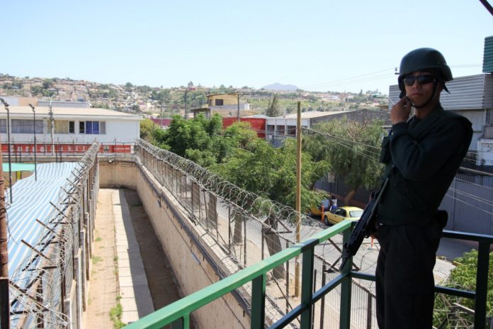 Reos se “agarran a combos” en centro penitenciario de Ovalle