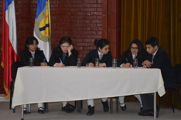 Colegios de la provincia se la juegan con todo en Olimpiadas de Actualidad