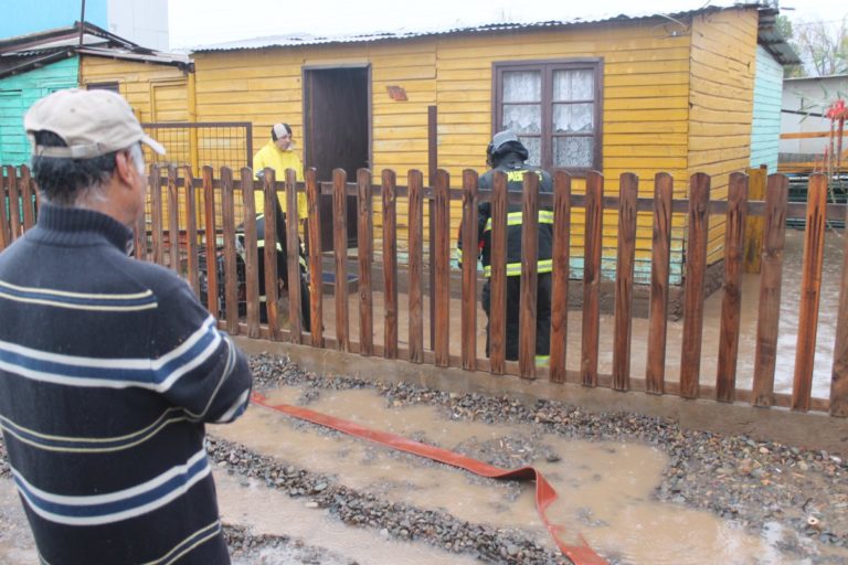 Comunas trabajan para enfrentar alerta amarilla en la provincia