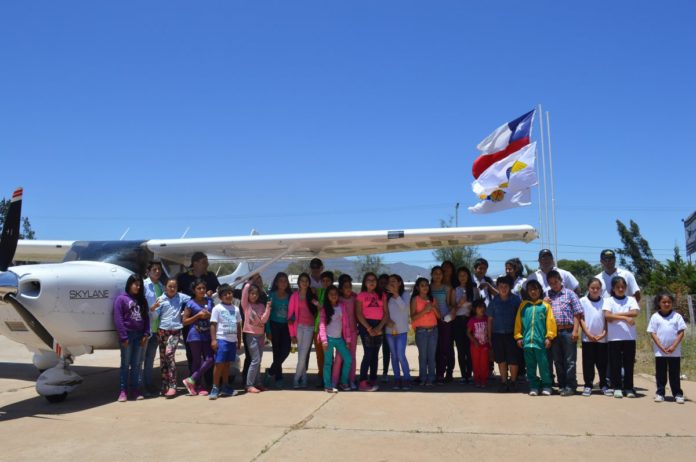 Jornada recreativa en Aeródromo Tuquí despliega alegría en asistentes