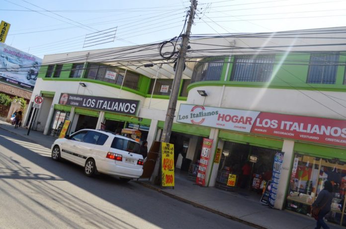 Roban 40 millones a distribuidora de licores