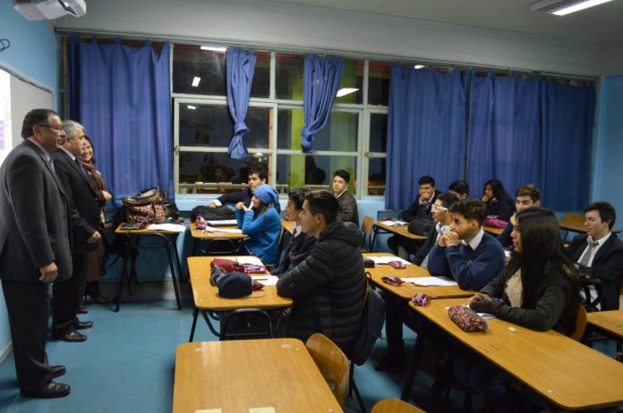 Inauguran Preuniversitario Municipal que reúne a cerca de 200 estudiantes 