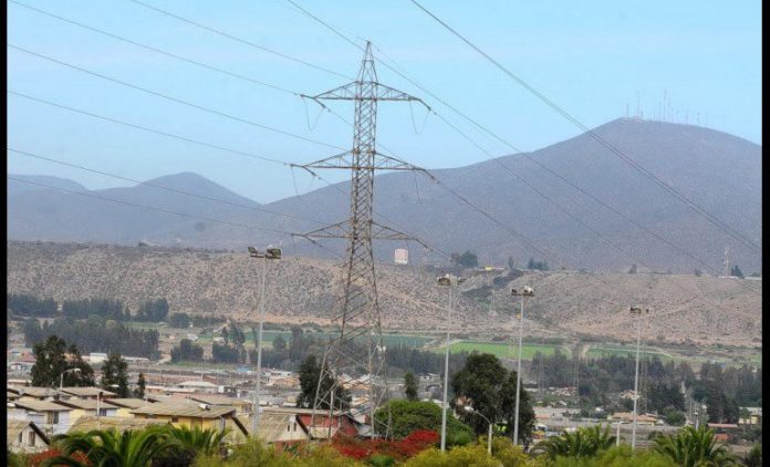 En La Cebada hombre murió al colgarse de una torre de alta tensión