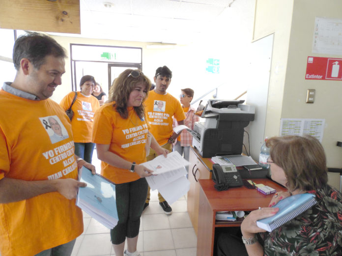 En la oficina de Partes de la municipalidad se hizo entrega del petitorio por el cambio de nombre del Centro Cultural.