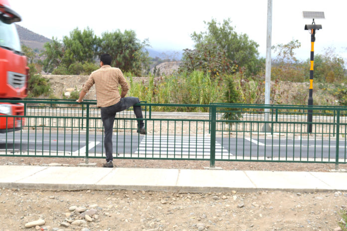 Costanera, paso peatonal