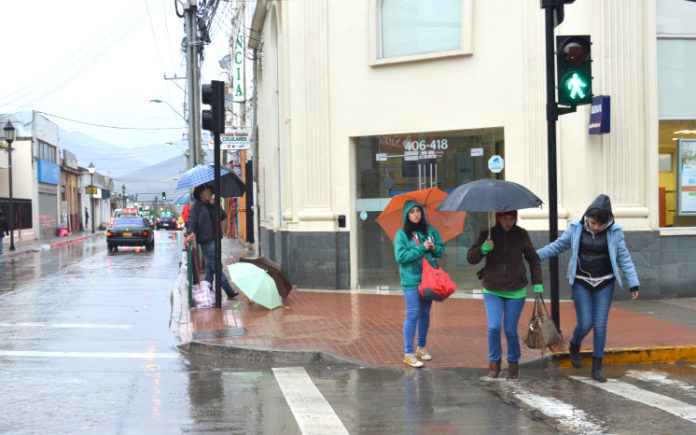 Para este miércoles se esperarían lluvias en la precordillera y valles de la provincia.