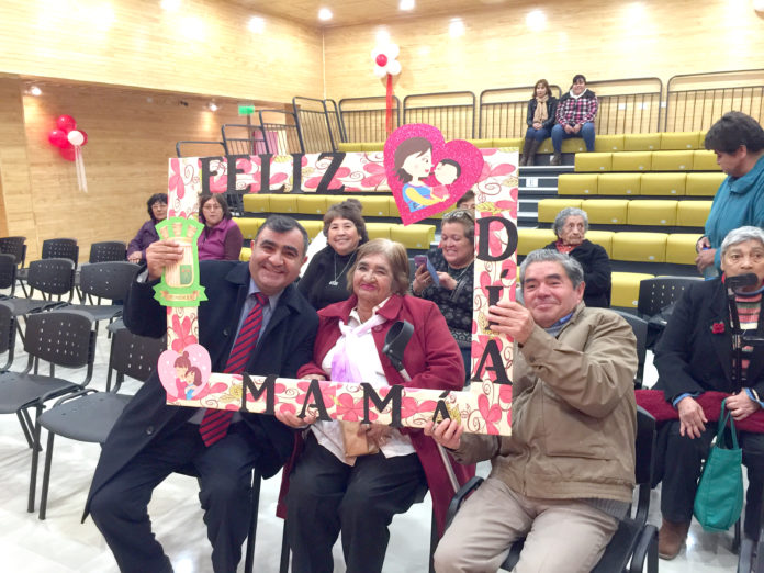 En el evento realizado se destacó la labor que hacen las madres en la sociedad de hoy.