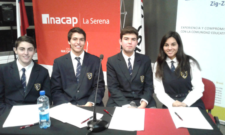 Colegio Amalia Errázuriz clasificó para la siguiente etapa de las Olimpiada de Actualidad, representado por LukasYurín, NayibNazar, Gabriel Alvarez y Fabiana Peñailillo.