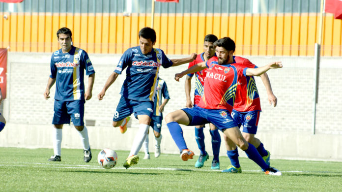 César Castillo vuelve a Provincial Ovalle luego de su expedición a Tahití. Foto: RODOLFO PIZARRO