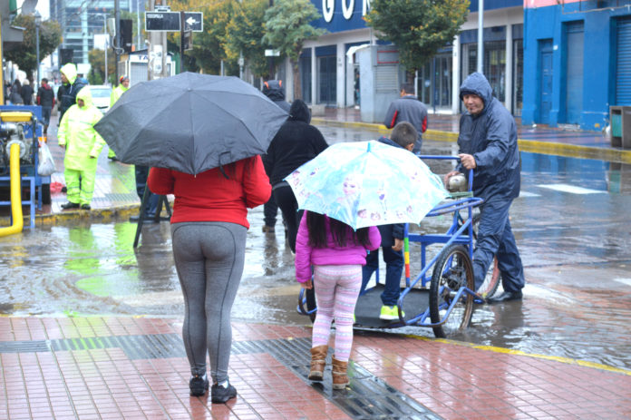 Los limarinos se han preparado para nuevas precipitaciones. Foto: Kamila M.