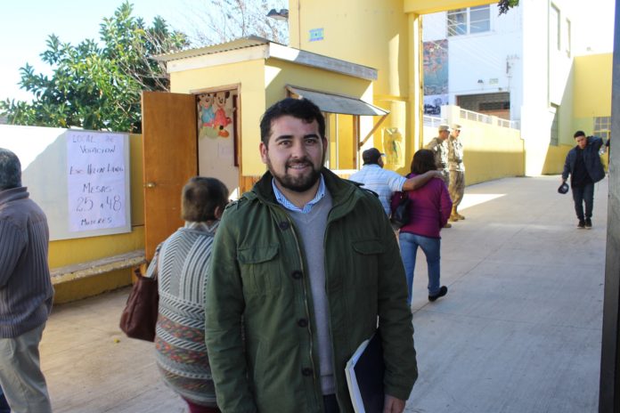 El precandidato a diputado por el Frente Amplio, Rodrigo Gálvez.