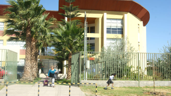 El Colegio Tamelcura ubicado en nuestra comuna, ya ha informado al Mineduc su intención de pasar a ser particular pagado.