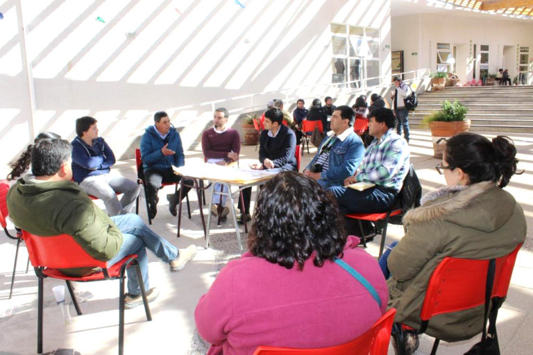 Agricultores y autoridades debatieron sobre los puntos que el Plan de Zonas Rezagadas debe contemplar para 2018.