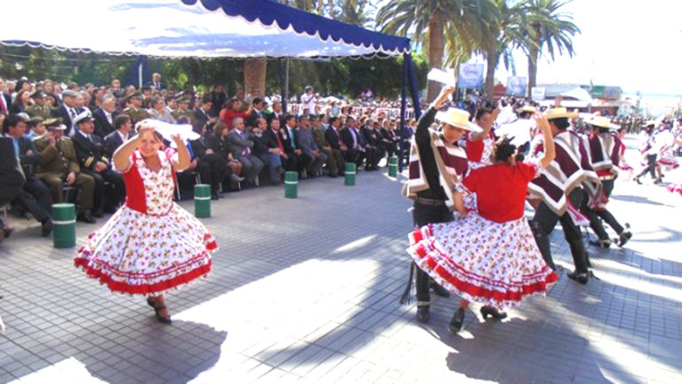 En la Plaza de Armas se dará inicio al Desfile Oficial de Fiestas Patrias en Ovalle.