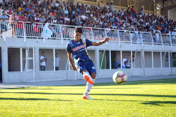 Maicol Oneill marcó el único gol de la brega. Foto: Felipe López P.