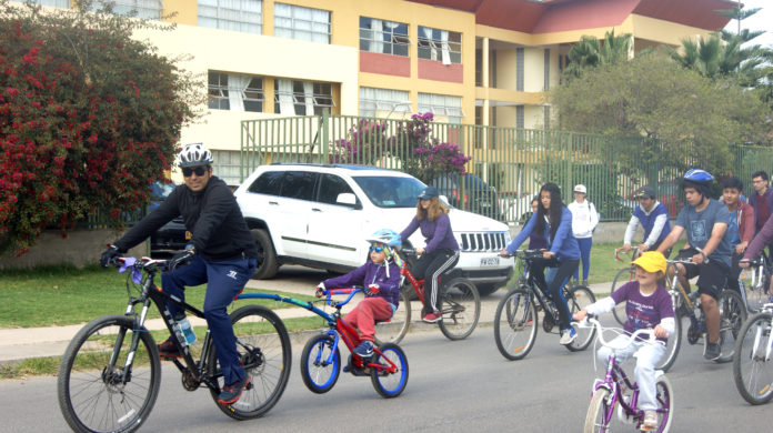 Toda la familia participó de estas actividades deportivas organizadas por el Colegio Santa Teresa de Jesús y Colegio Tamelcura.