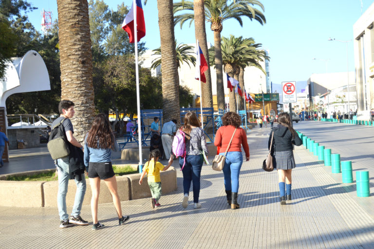 Los limarinos poco a poco ya están experimentando la completa retirada del invierno. Foto: Kamila M.