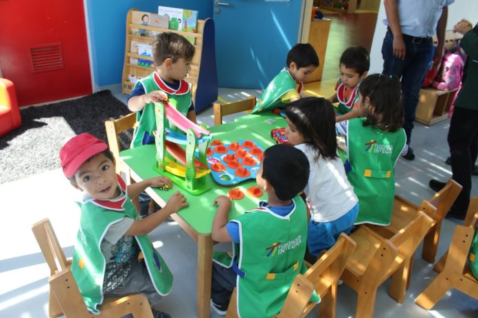 Desde lactantes de 3 meses hasta niños de 4 años conforman el jardín “El Molino de los sueños”.