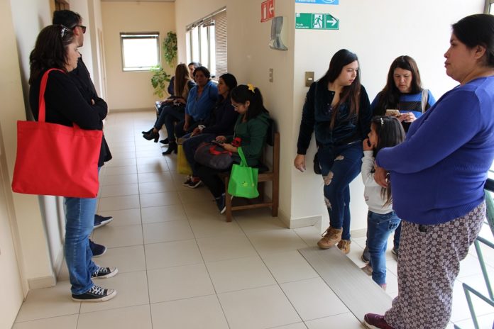 Las familias han canalizado sus dudas e inquietudes en dependencias del Departamento Provincial de Educación.