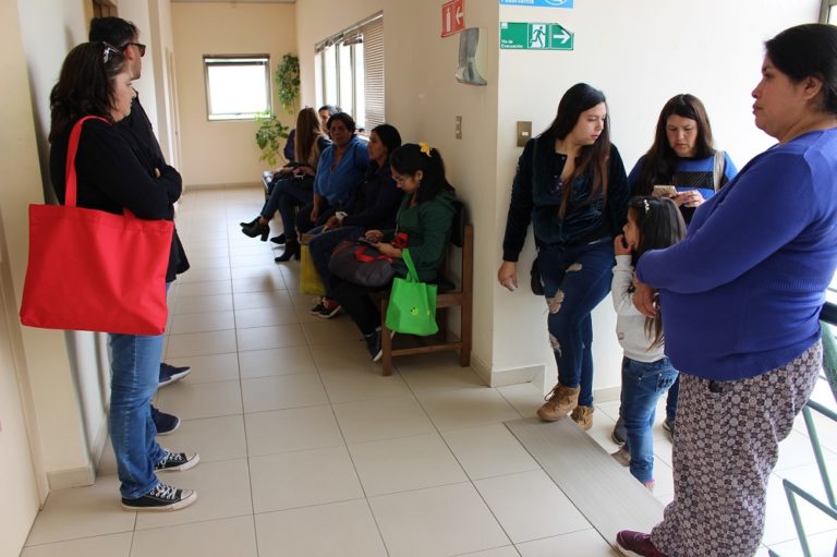 Las familias han canalizado sus dudas e inquietudes en dependencias del Departamento Provincial de Educación.