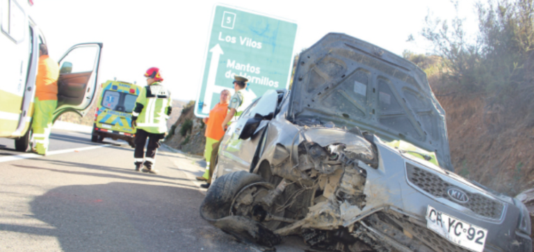 El vehículo dio varias “vueltas de campana” antes de quedar de nuevo de pie. Los salvó el cinturón de seguridad