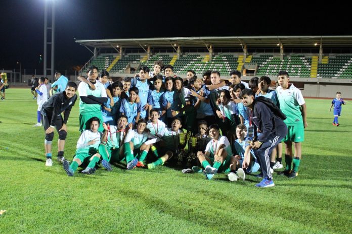 a Academia Kico Rojas se coronó campeón de las categorías 2003 y 2005 y lo celebraron en conjunto