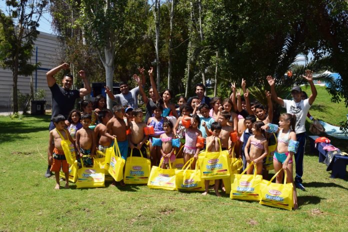 Fueron muchas actividades divertidas: Premiaron un concurso de talentos, mostraron sus capacidades artísticas, tanto en el baile, como en el canto.