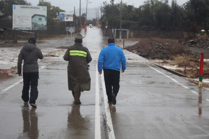 A la prefactibilidad del puente se suman iniciativas como mejoramiento de caminos rurales y mejoramientos a sistemas de agua potable rural. (Foto Archivo)