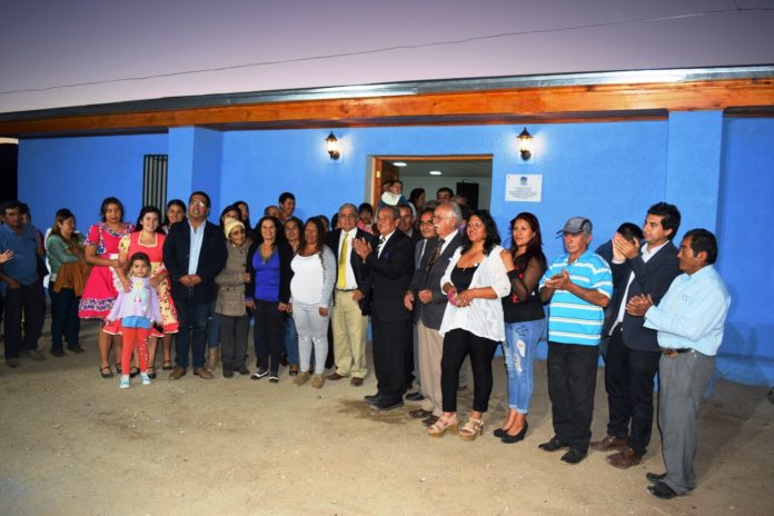 Los vecinos y las autoridades municipales celebraron la reinauguración de la Sede Comunal con actividades culturales