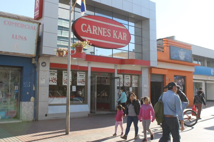 La tragedia sucedió este jueves al interior del local en el paseo peatonal de Ovalle. Crédito: Estefanía González