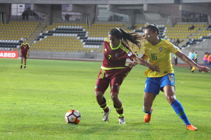 Brasil fue uno de los equipos que engalanó el certamen femenino. (Foto: Rodolfo Pizarro)