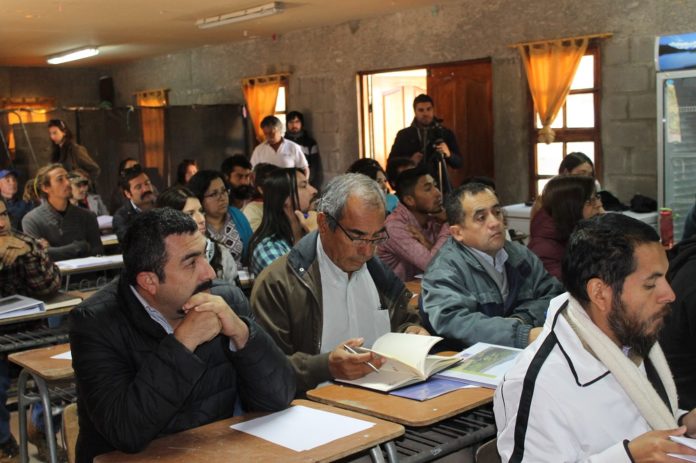 A través del diplomado impartido por la Universidad de La Serena, se busca que las personas seleccionadas fortalezcan sus conocimientos en relación a temáticas como el patrimonio material e inmaterial en su quehacer profesional.